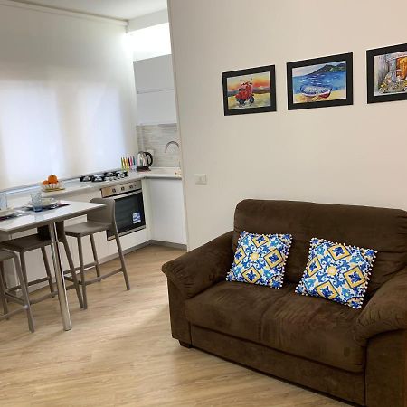 Libertyhouse Apartment ปาแลร์โม ภายนอก รูปภาพ
