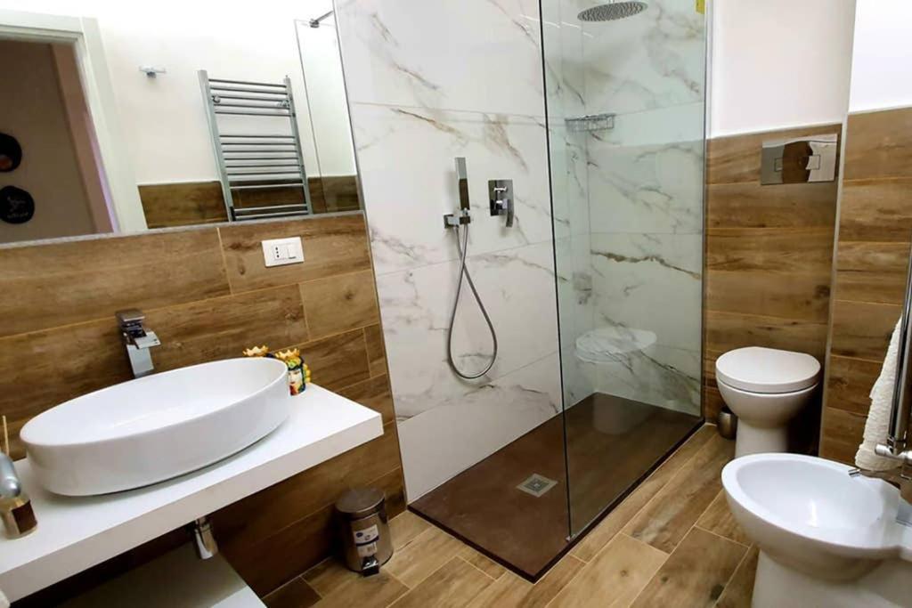 Libertyhouse Apartment ปาแลร์โม ภายนอก รูปภาพ