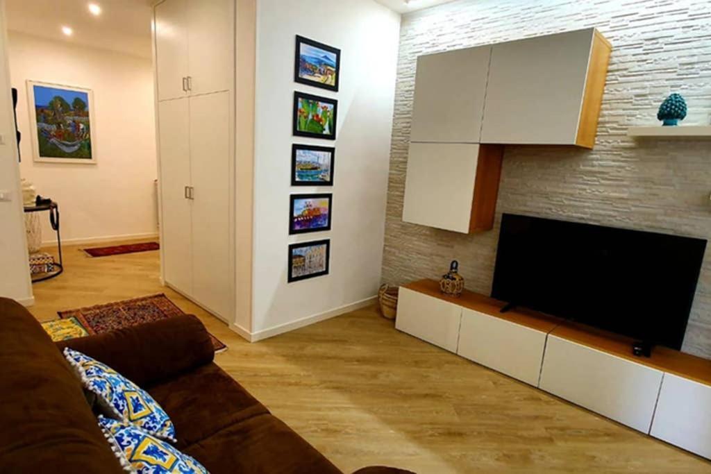 Libertyhouse Apartment ปาแลร์โม ภายนอก รูปภาพ