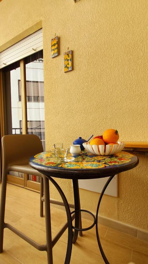 Libertyhouse Apartment ปาแลร์โม ภายนอก รูปภาพ
